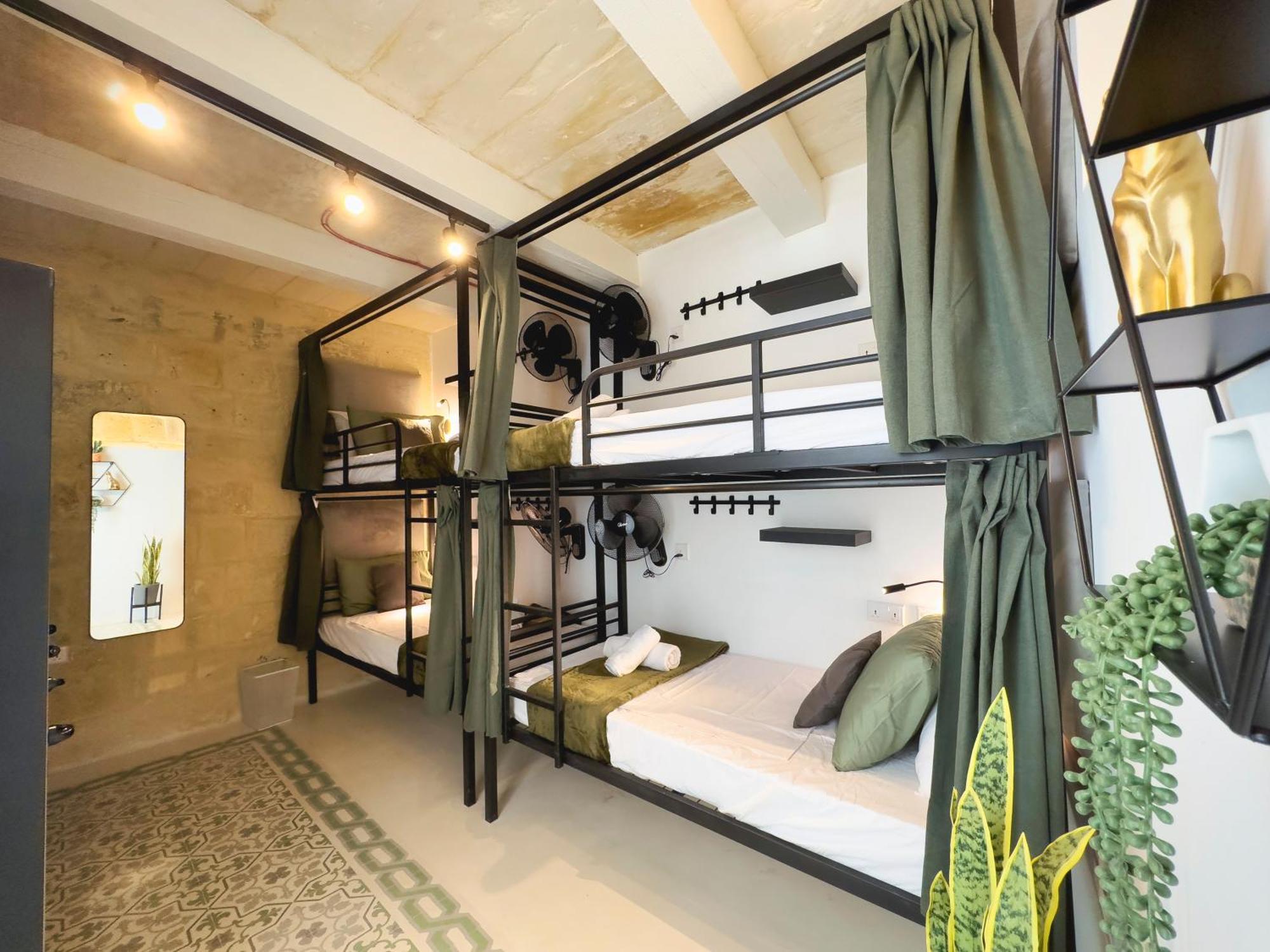Mandera'S Boutique Suites & Dorms Βαλέτα Εξωτερικό φωτογραφία