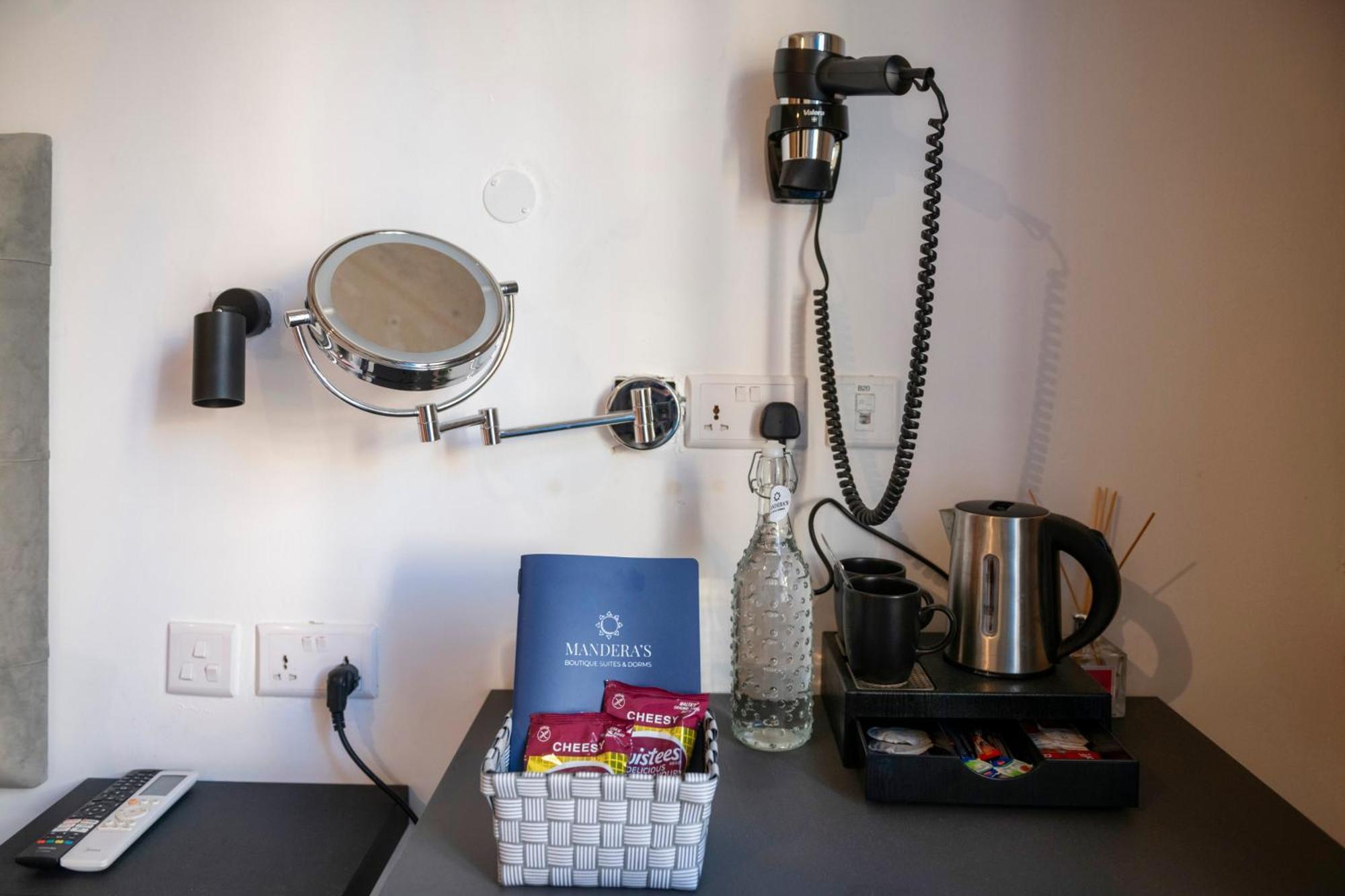Mandera'S Boutique Suites & Dorms Βαλέτα Εξωτερικό φωτογραφία