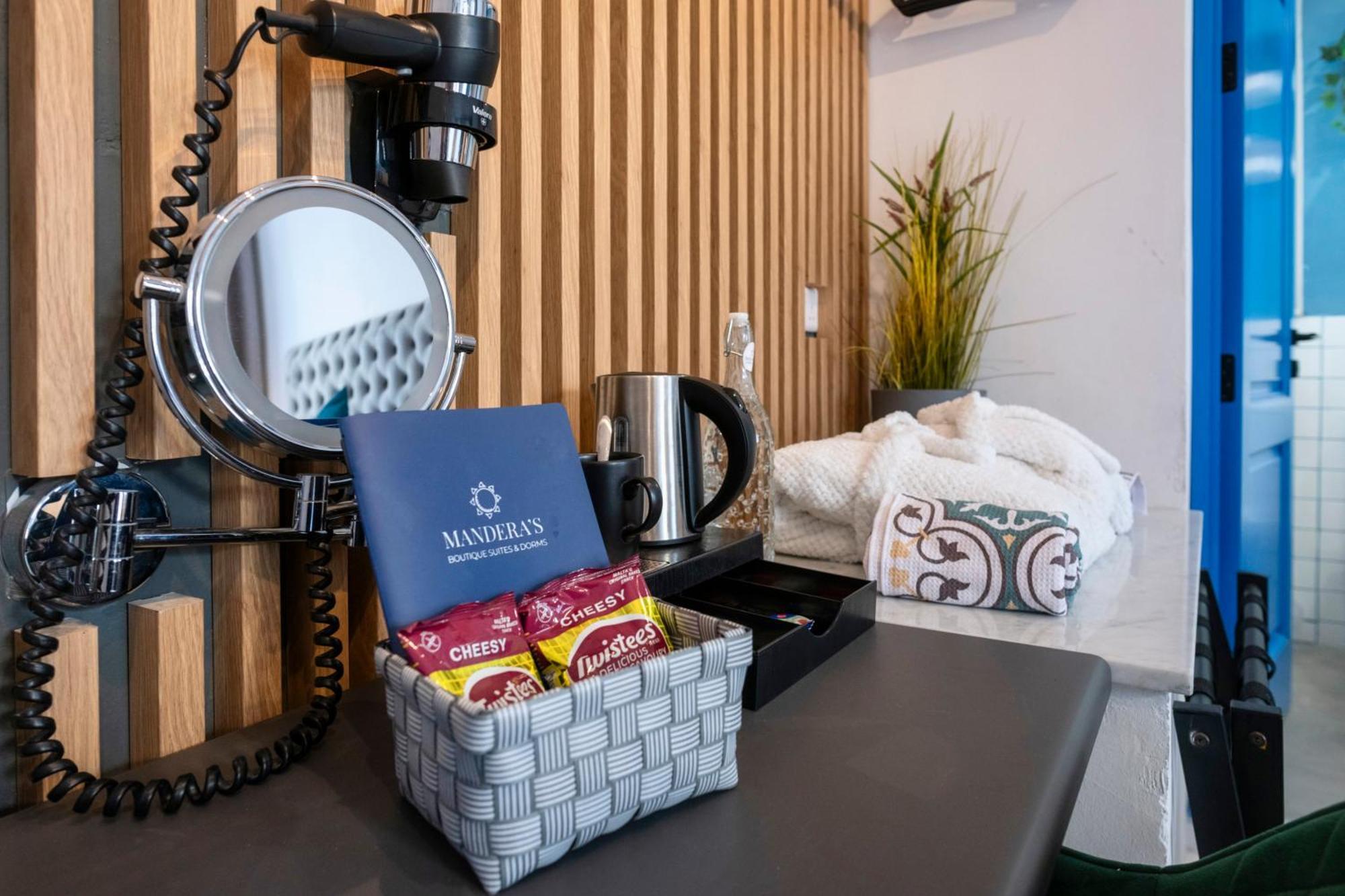 Mandera'S Boutique Suites & Dorms Βαλέτα Εξωτερικό φωτογραφία