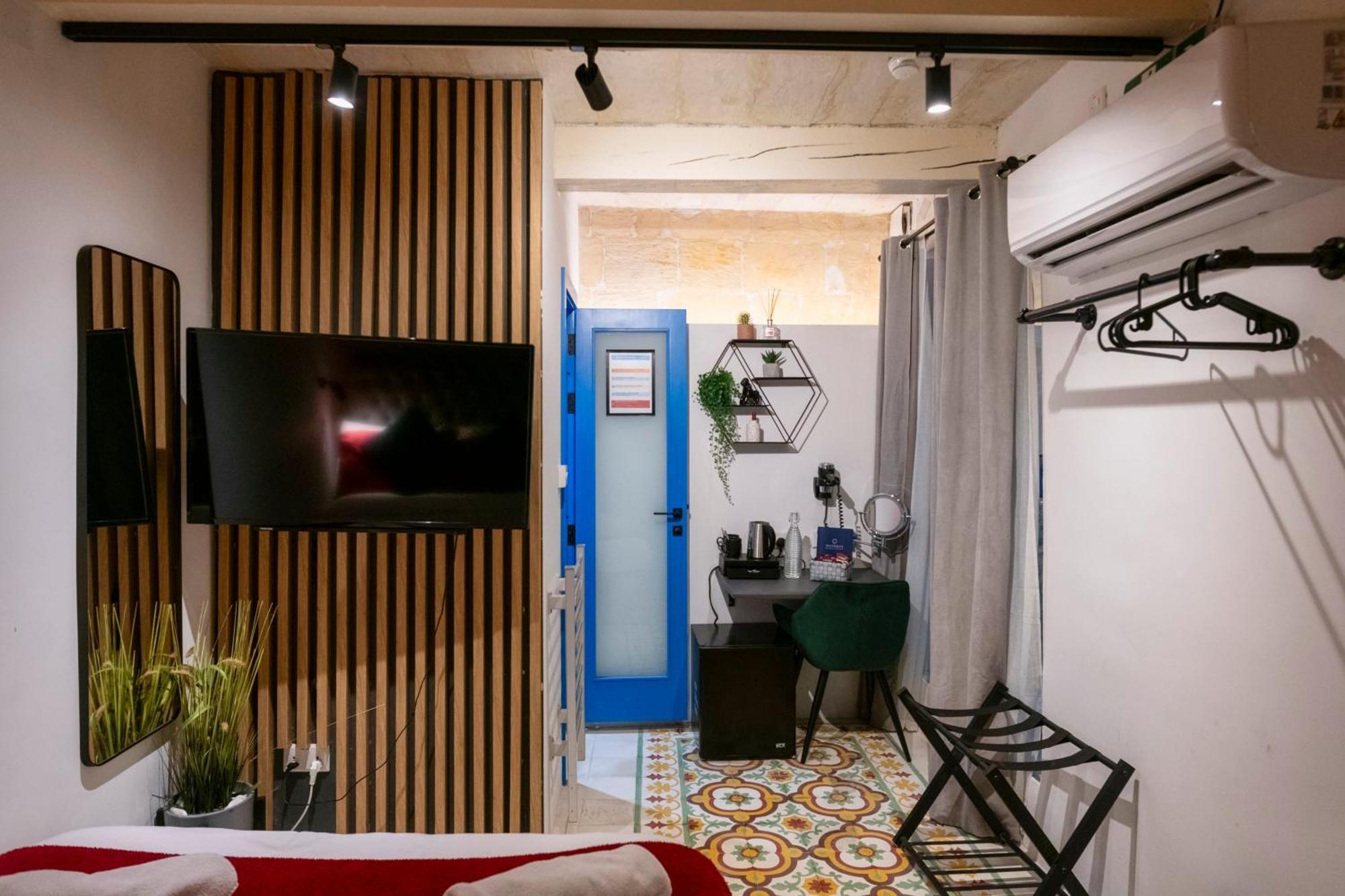 Mandera'S Boutique Suites & Dorms Βαλέτα Εξωτερικό φωτογραφία